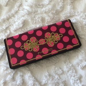 MAC NUTCRACKER SWEET WARM EYE COMPACT EYE SHADOW